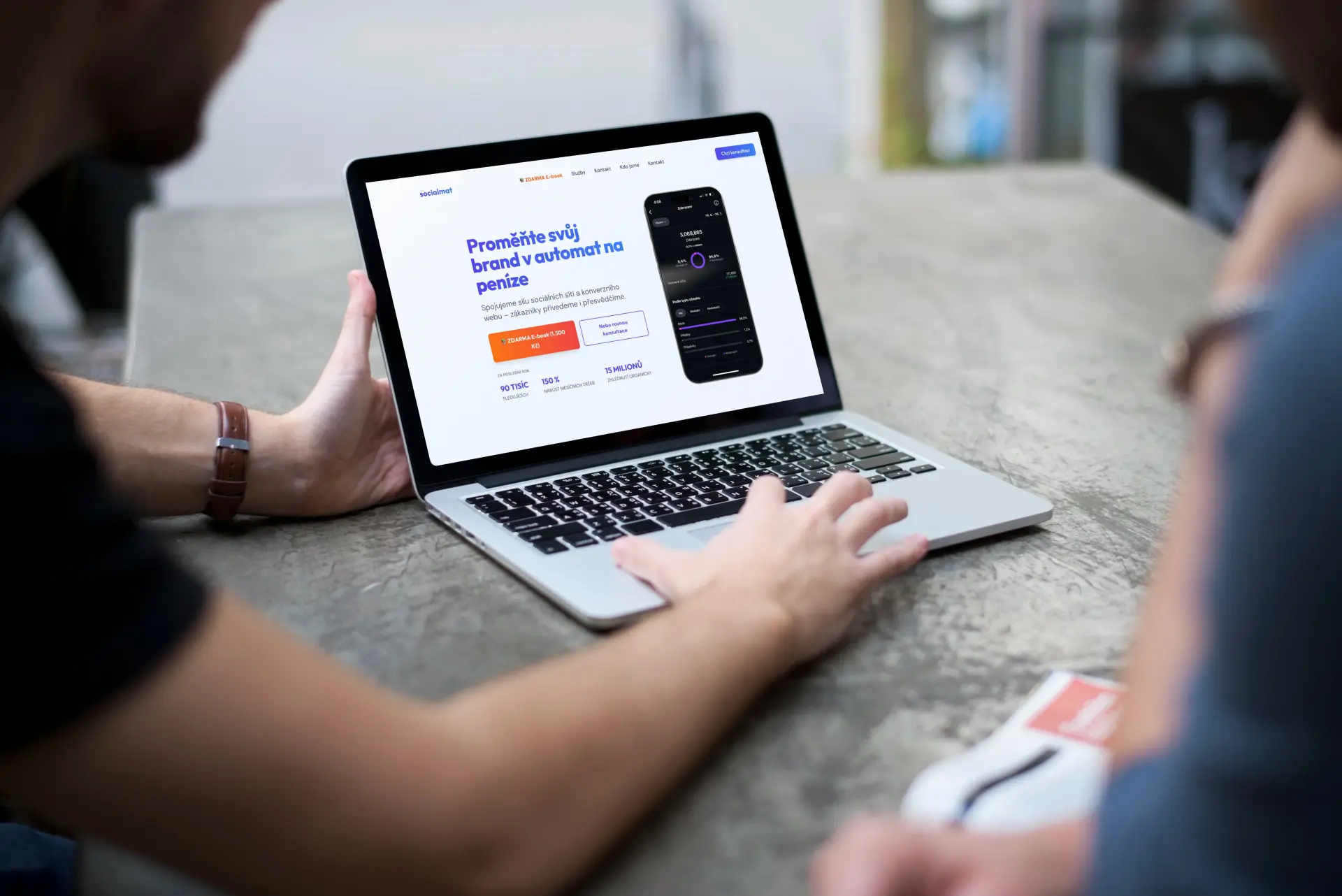 SocialMat App - AI content tým - Case study webového projektu od Appitect